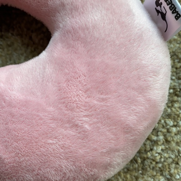 Baberoo Neck Saver for Infants reversible with brown & light pink colors, soft - Picture 6 of 7